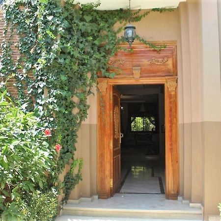 Magnifique Villa Avec Piscine Chauffee Que Pour Famille Marrakesh Exterior photo
